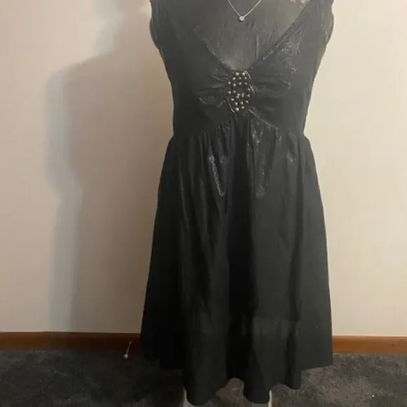 Adrianna Papell Black embellished (chest and straps) sleeveless dress , size 8 - Picture 1 of 5